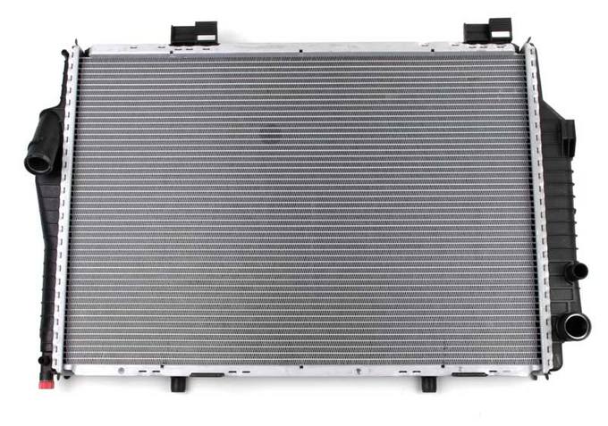 Mercedes Radiator 2025007803 - Behr Premium 376712621